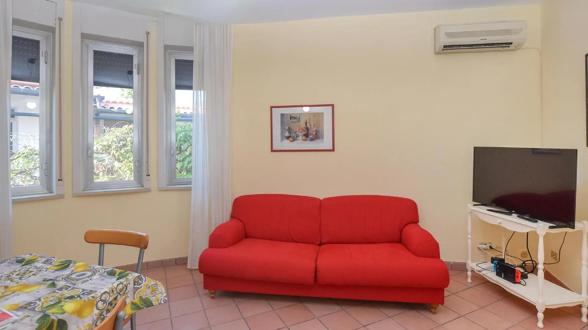3 Bedroom Nice Home In Marina Di Modica Italia