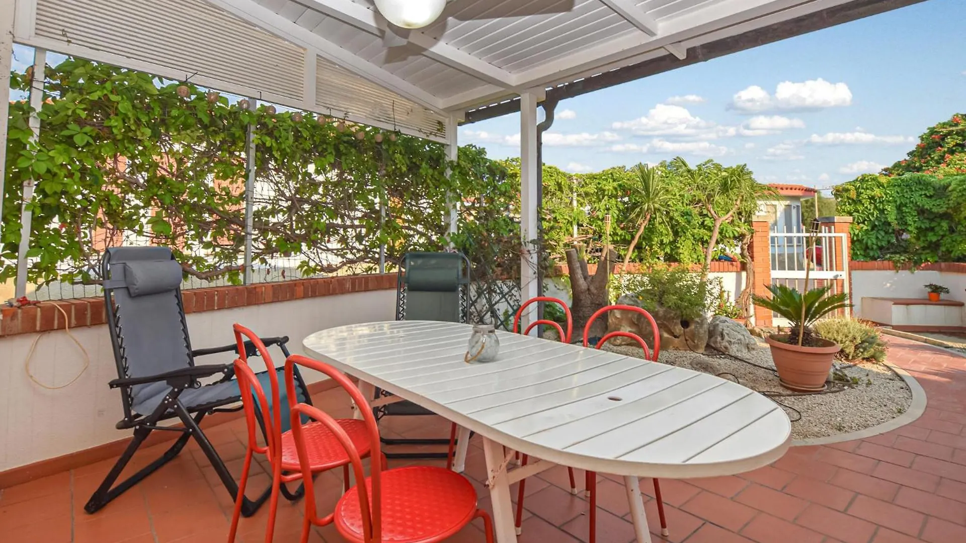 3 Bedroom Nice Home In Marina Di Modica